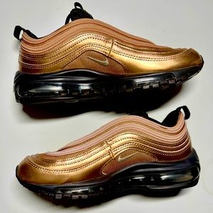NIKE AIR MAX 97 WMN SNEAKERS SIZE 6.5 COLOR METALLIC RED-BRONZE GOOD CONDITION